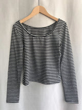 KUSAHIKI Sexy Retro Stripes Korean Versatile Slim Fit Long Sleeved Round Neck Base Shirt Short Spicy Girl Y2k Top 2024 New