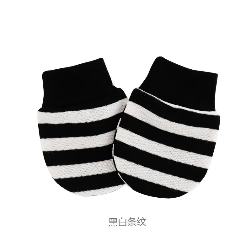Newborn Baby Hat with Gloves Autumn Winter Warm Cotton Kids Beanies Stuff Children Accessories Infant Nightcap 0-6 Months Babies
