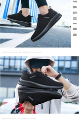 Men Running Sneakers Lightweight Athletic Shoes Classical Mesh Breathable Lace-up Outdoor Walking Shoes Male Tennis Shoes