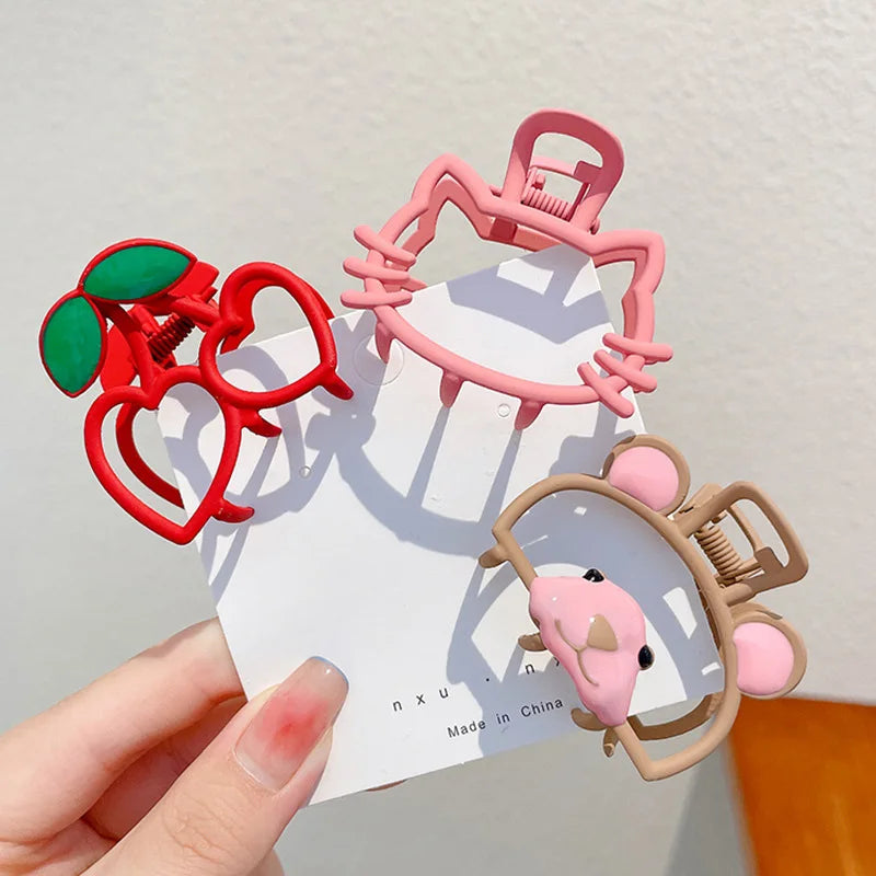 2023 Kawaii Hair Clip Bear Cherry Cat Alloy Girls Hair Claws Clips for Women Hair Accessories Korean Trendy Hairpins Head Wear