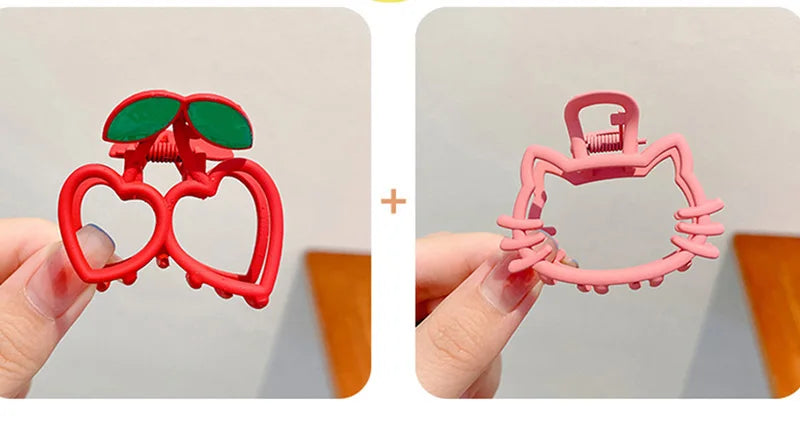 2023 Kawaii Hair Clip Bear Cherry Cat Alloy Girls Hair Claws Clips for Women Hair Accessories Korean Trendy Hairpins Head Wear
