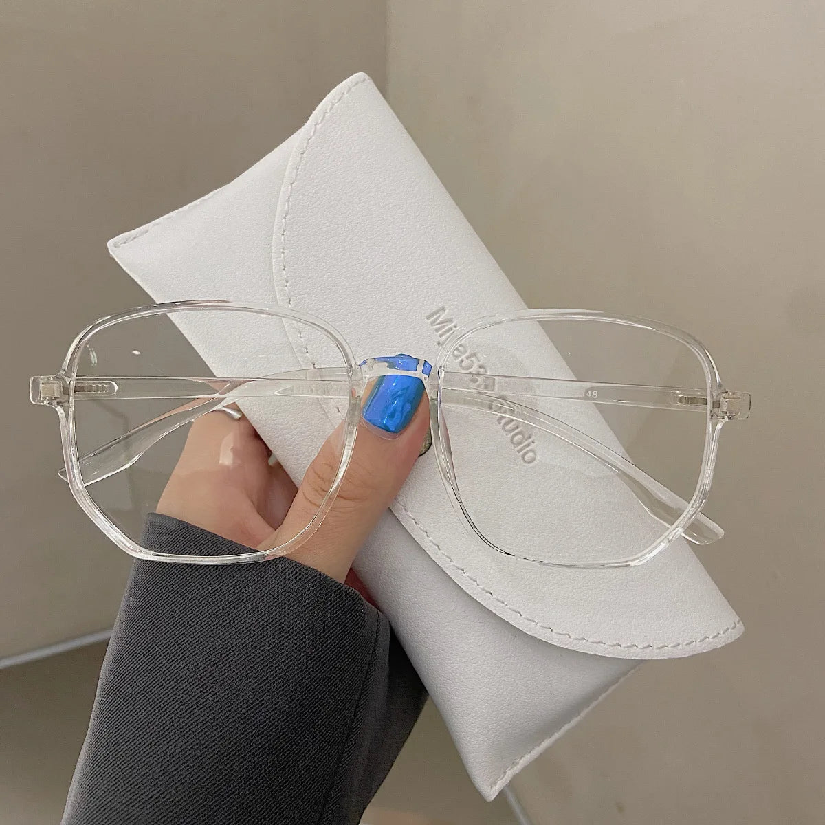 Nearsighted Eyewear Blue Light Blocking Glasses Comfortable Fashionable Eye Glasses -100 To -600