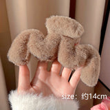 New Plush Hair Claw Women Elegant Acrylic Hairpins Faux Fur Hair Clip Barrette Crab Headwear for Girls Hair Accessories