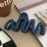 2023 New Trendy Curve Matt Hair Claw Clip Large Shark Crab Hair Clips Women Hair Accessories INS Female Back of Head Hairpin