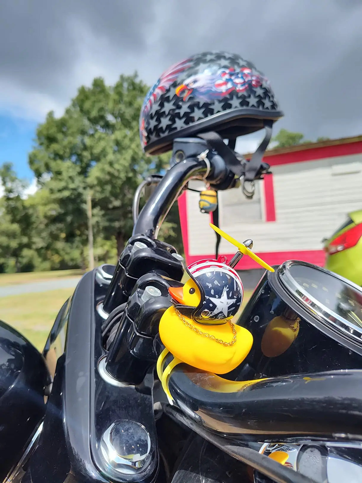 Rubber Duck Toy Car Ornaments Yellow Duck Car Dashboard Decorations Motor Accessories Yellow Duck Ornaments with Helmet for Bike
