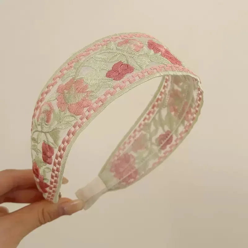 3Pcs Bohemian Embroidered Floral Headbands Wide Band Hair Accessories Vibrant Multicolor Flowers High-Quality Fabric for Women