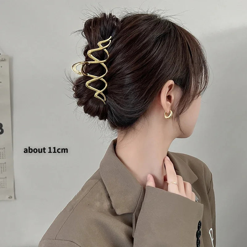 2023 New Fashion Metal Hair Claws Clip for Women Girls Trendy Hair Clip Barrette Hairpins Party Headwear Hair Accessories Tiara