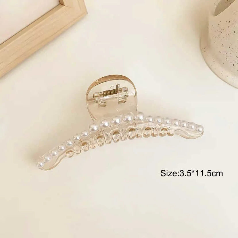 Simulated Pearl Hair Claws for Women Korean Acrylic Hair Clips Girls Large Size Barrette Shark Clip Fashion Hair Accessories