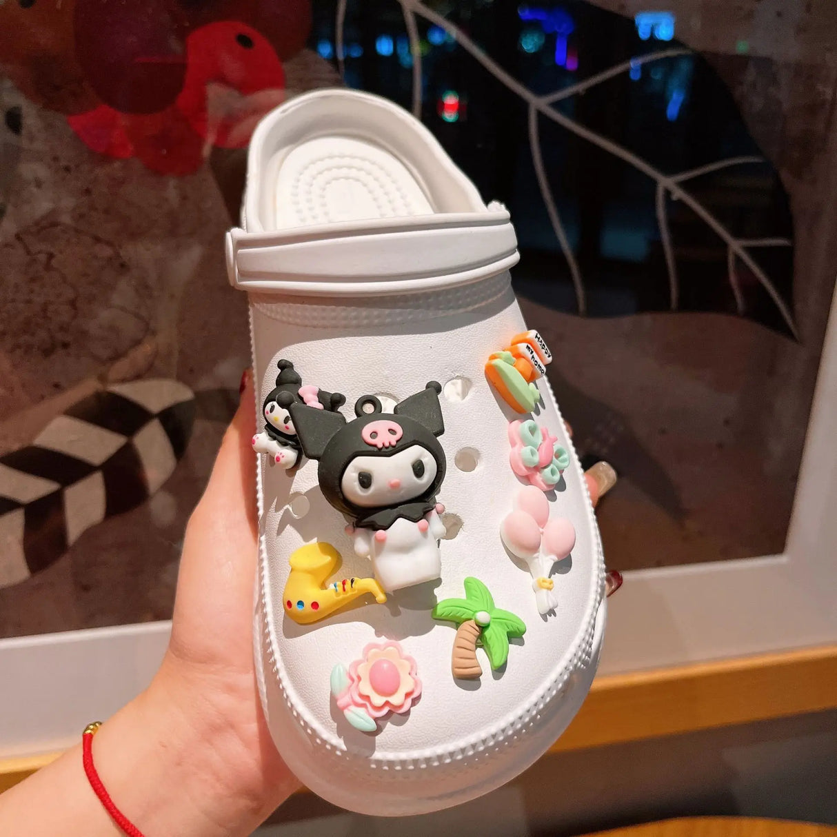 New Sanrio Kuromi LED Shoes Accessories Cartoon Peripheral Cinnamoroll Melody Pompompurin Charm Buckle Charms Kids Gift