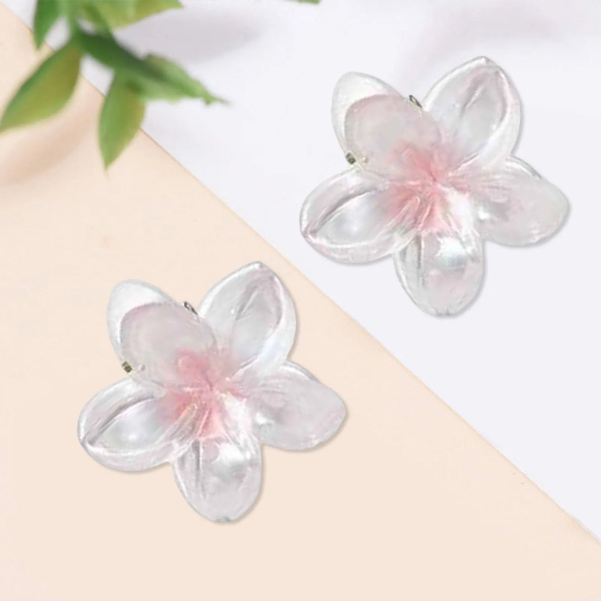Gradient Frangipani Hair Clip 1PC Plumeria Hairpin Ins Style Ponytail Holder Barrette Sweet Shark Claws Party Hair Accessories