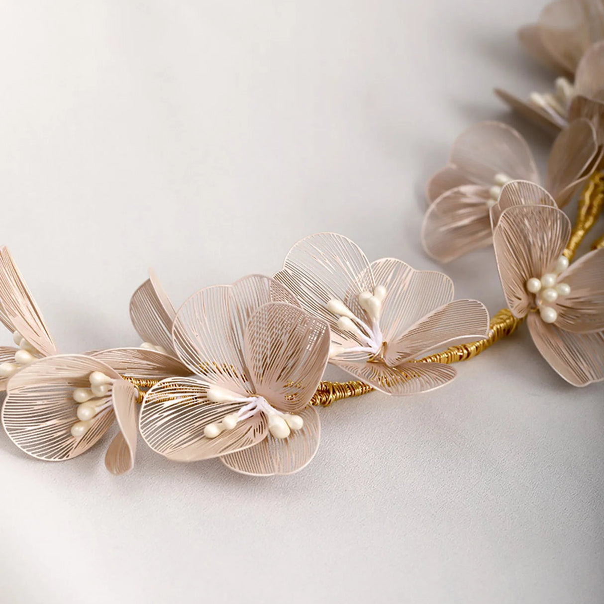 Female Wedding Headband Party Prop Flower Hair Accessories Banquet Headwear Masquerade Prom Hairband Bride Hair Jewelry Gifts