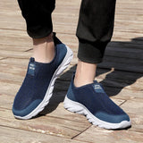 MAEDEF Fashion Breathable Men Casual Shoes Lightweight Outdoor Walking Shoe Non-slip Men's Sneakers Slip on Comfortable Footwear