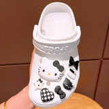 New Sanrio Kuromi LED Shoes Accessories Cartoon Peripheral Cinnamoroll Melody Pompompurin Charm Buckle Charms Kids Gift