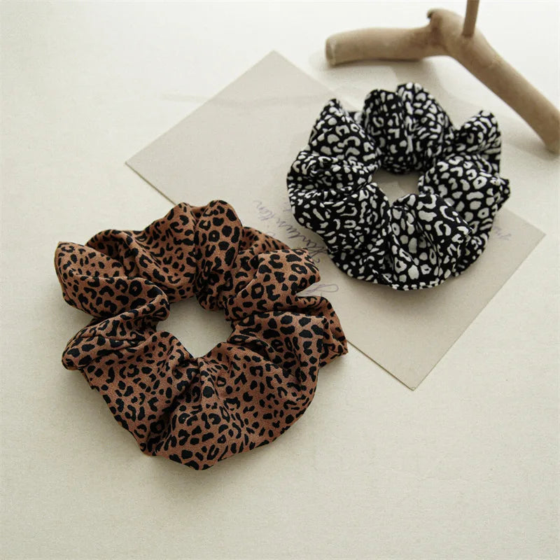 Korean Women Elegant Autumn and winter Elastics Hair Band Retro Leopard Print Scrunchies Hair Ties Ladies Ponytail Hold Hair Acc