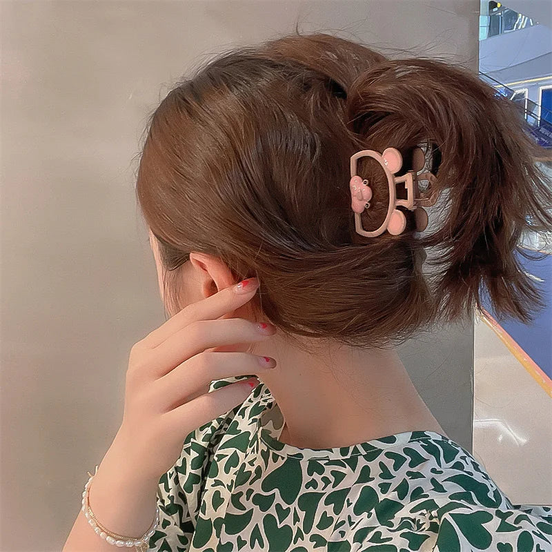 2023 Kawaii Hair Clip Bear Cherry Cat Alloy Girls Hair Claws Clips for Women Hair Accessories Korean Trendy Hairpins Head Wear