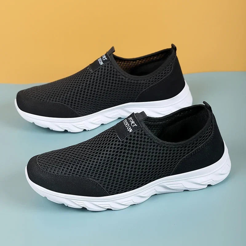 MAEDEF Fashion Breathable Men Casual Shoes Lightweight Outdoor Walking Shoe Non-slip Men's Sneakers Slip on Comfortable Footwear