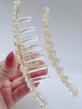 Simulated Pearl Hair Claws for Women Korean Acrylic Hair Clips Girls Large Size Barrette Shark Clip Fashion Hair Accessories