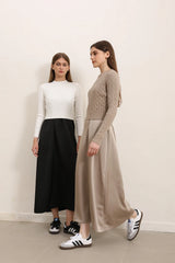 AP Women 2025 Autumn and Winter Cableknit Sweater Soft Casual Five Color Available Lady Satin Dress