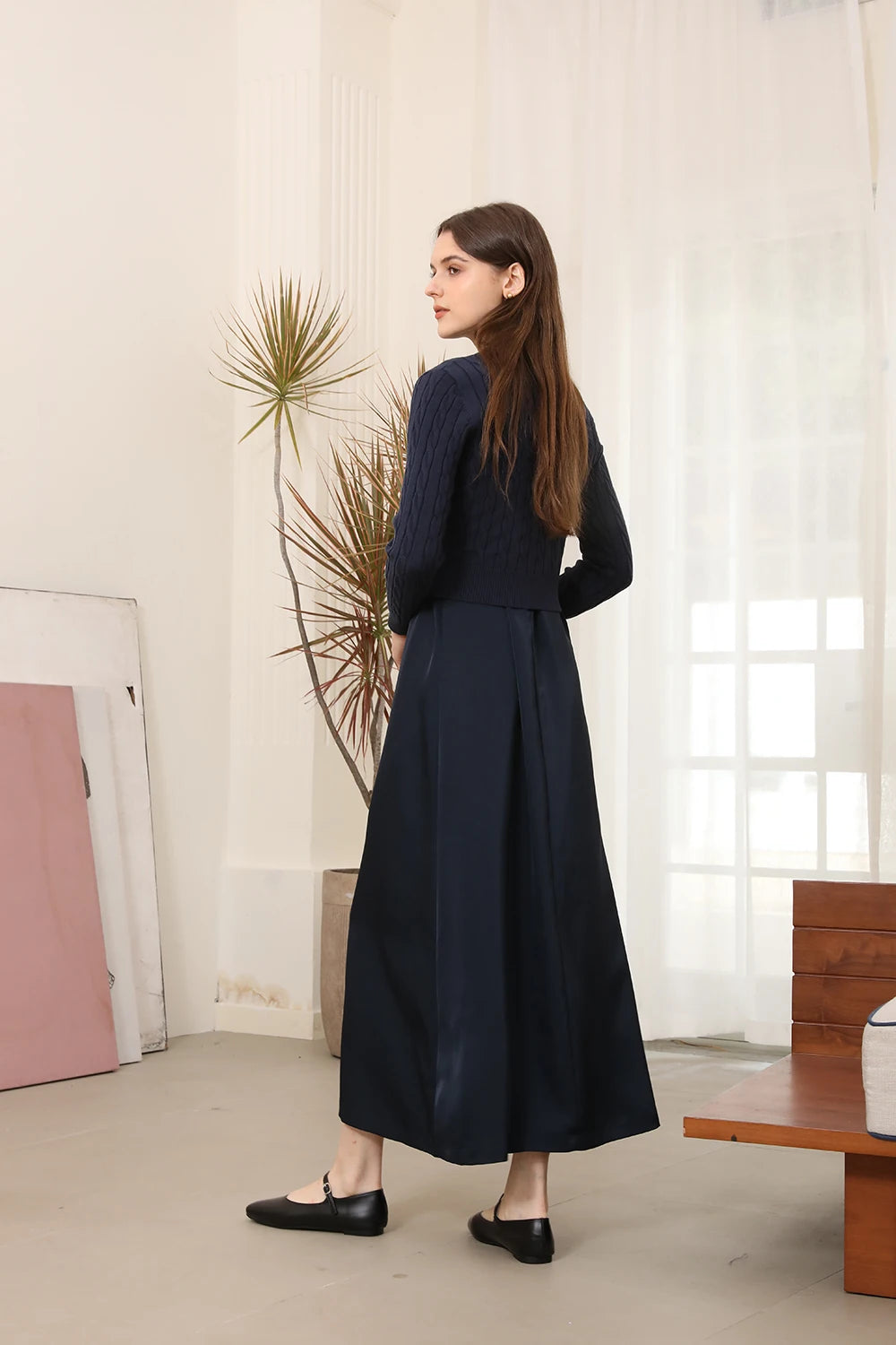 AP Women 2025 Autumn and Winter Cableknit Sweater Soft Casual Five Color Available Lady Satin Dress