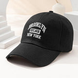 1pc Men and Women's Vintage Embroidered Baseball Cap With 'BROOKLYN NEW YORK' Print Suitable For Daily Wear and Gift Giving