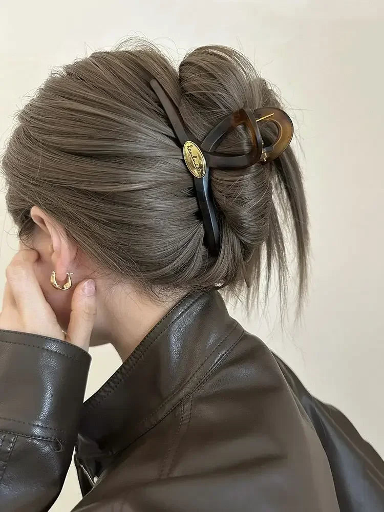 Retro Hair Clip for Women Acrylic Gold Color Letter Hair Claws Clips Trendy Cross Hairpin Korea Hair Accessories Girls Head Wear