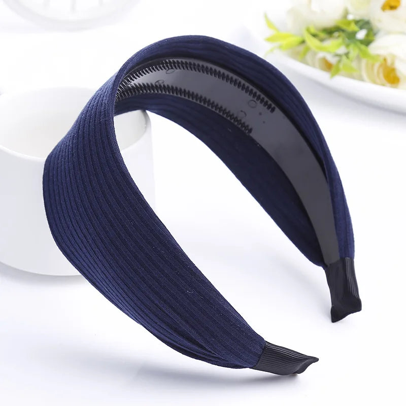 Wide brimmed headbands for women going out in Korea, fashionable and stylish facial wash headbands, hair clips, and ribbons