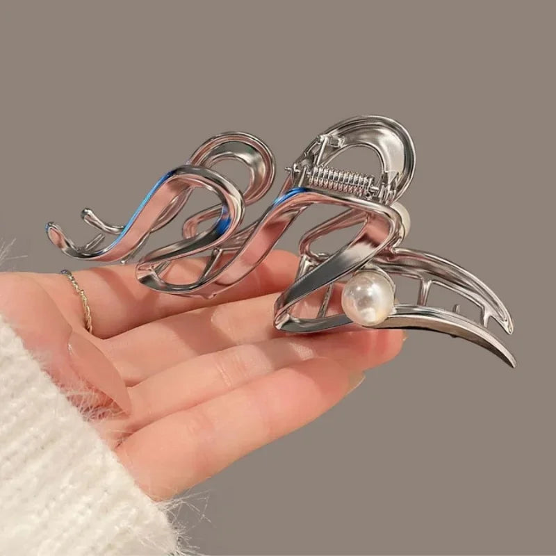 2023 New Fashion Metal Hair Claws Clip for Women Girls Trendy Hair Clip Barrette Hairpins Party Headwear Hair Accessories Tiara