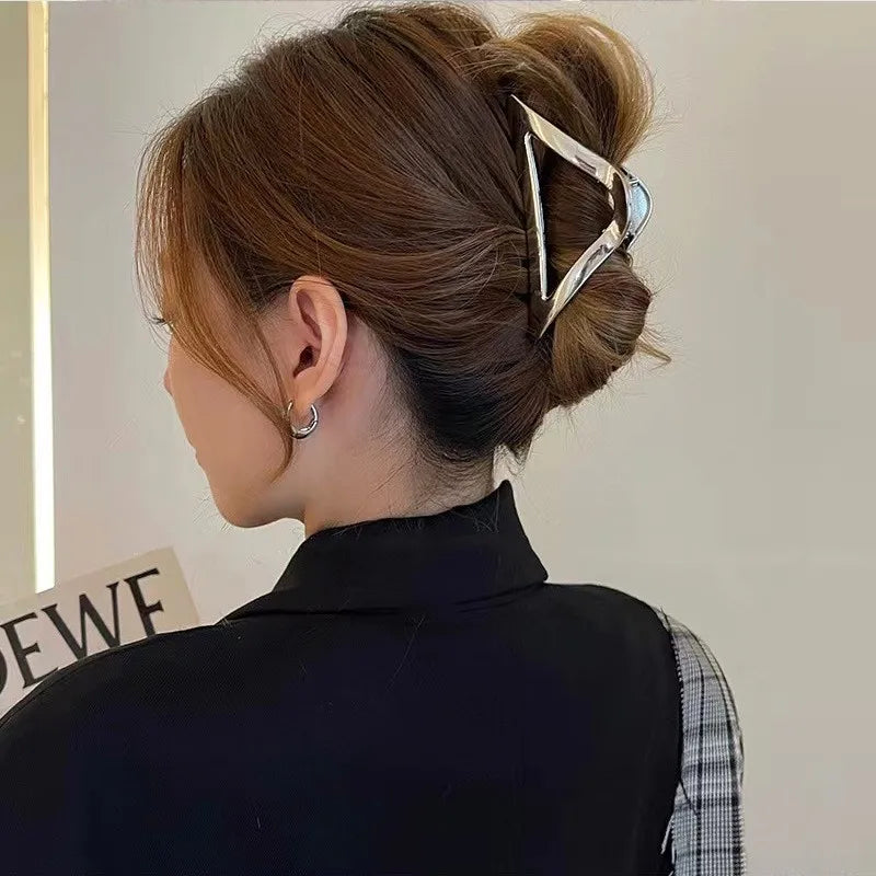 New Punk Geometric Metal Gold Silver Simple Hair Clip Claw for Women Trendy Large Crab Catches Clamp Korea Headwear Accessories