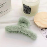 Winter Faux Fur Hair Claw for Women Elegant Acrylic Crab Barrette Hairpin Girl-Hair Accessories Furry Headwear Hair Claw Clip