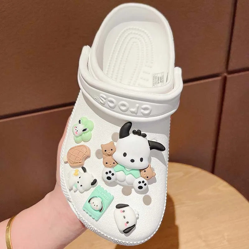 New Sanrio Kuromi LED Shoes Accessories Cartoon Peripheral Cinnamoroll Melody Pompompurin Charm Buckle Charms Kids Gift