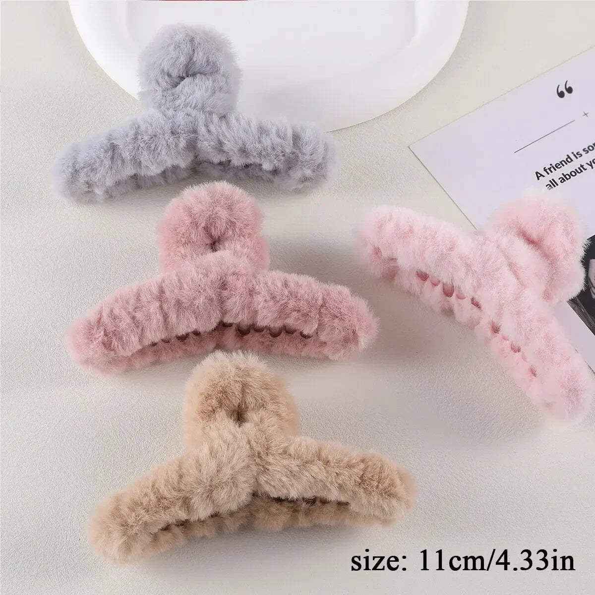 4Pcs/Set Plush Hair Claw Elegant Acrylic Hairpins Faux Fur Hair Clip Barrette Crab Headwear for Women Girls Hair Accessories