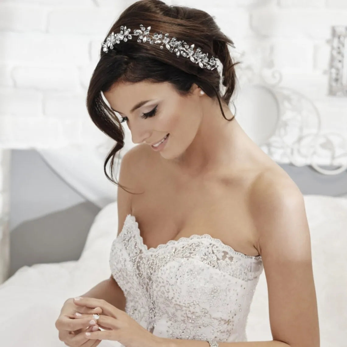 Wedding Headbands For Women Bride Handmade Crystal Rhinestone Tiaras Silver Color Hairbands Hair Accessories Queen Headband Gift