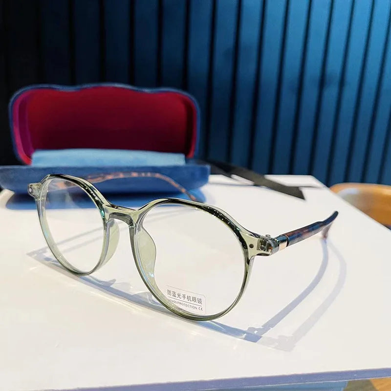 Blue Light Blocking Eyeglasses Frame Fashion Style Round Shape Glass Frames for Men Women TR90 Material Female Glass