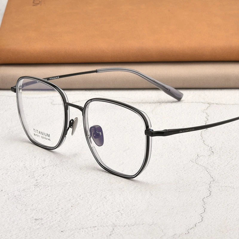 High Quality Ultralight Pure Titanium Glasses Frame for Men and Women Fashionable Retro Eyeglasses Optical Prescription Eyewear