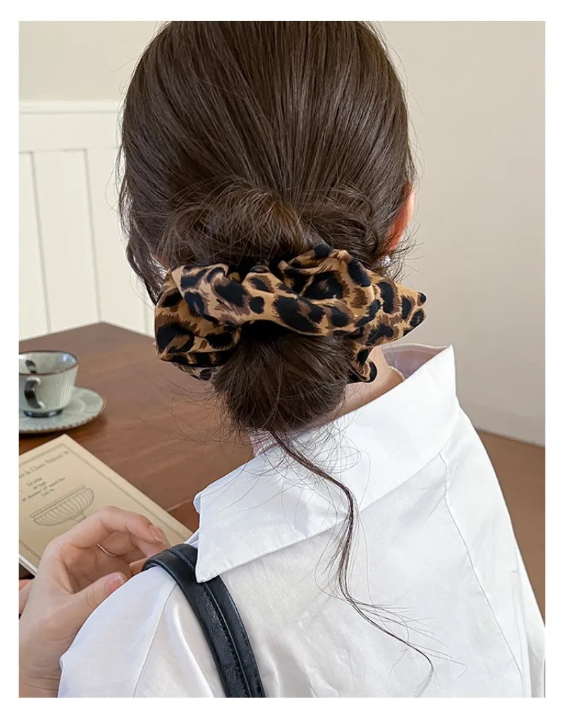 Leopard Print Scrunchies Hair Tie Hairs Rope High Elasticity Elastic Hairs Band Ponytail Holder Elegant Women Hair Accessories
