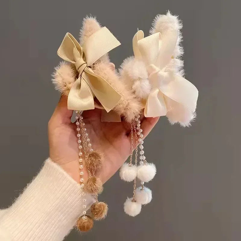 New Fashion Bow Tassel Pendant Hair Clips Korea Ponytail Plush Shark Claw Girls Fall and Winter Gift Hair Accessories