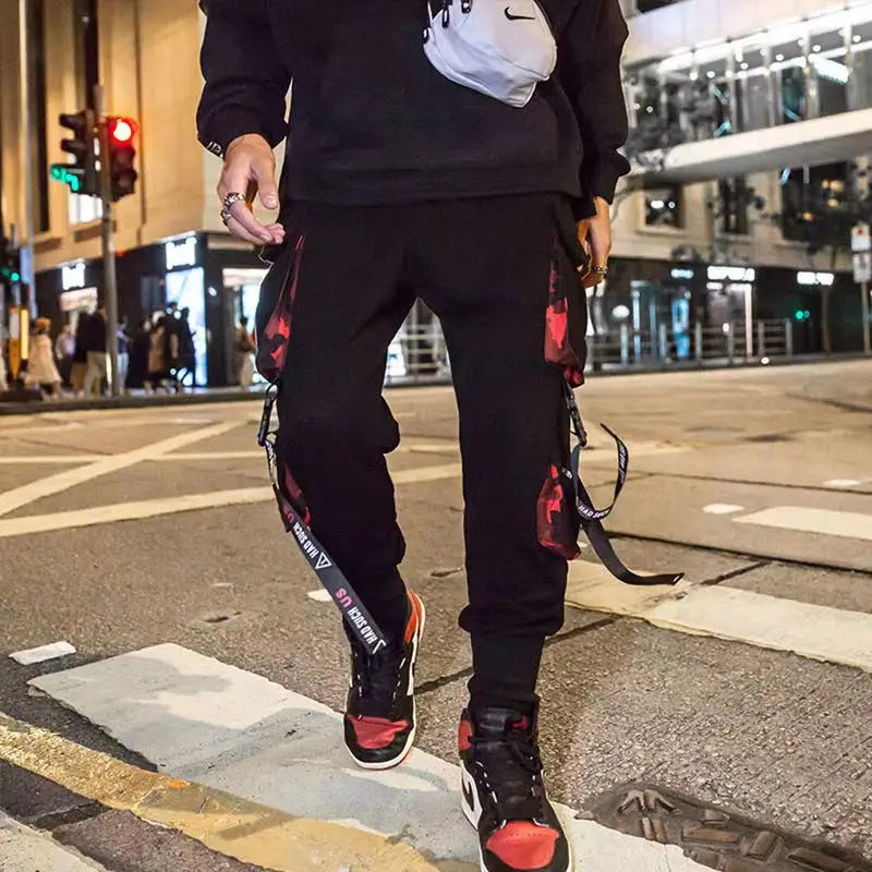 Classic Streetwear Hip Hop Joggers Men Letter Ribbons Cargo Pants Pockets Track Tactical Casual Male Trousers Sweatpant KZ99