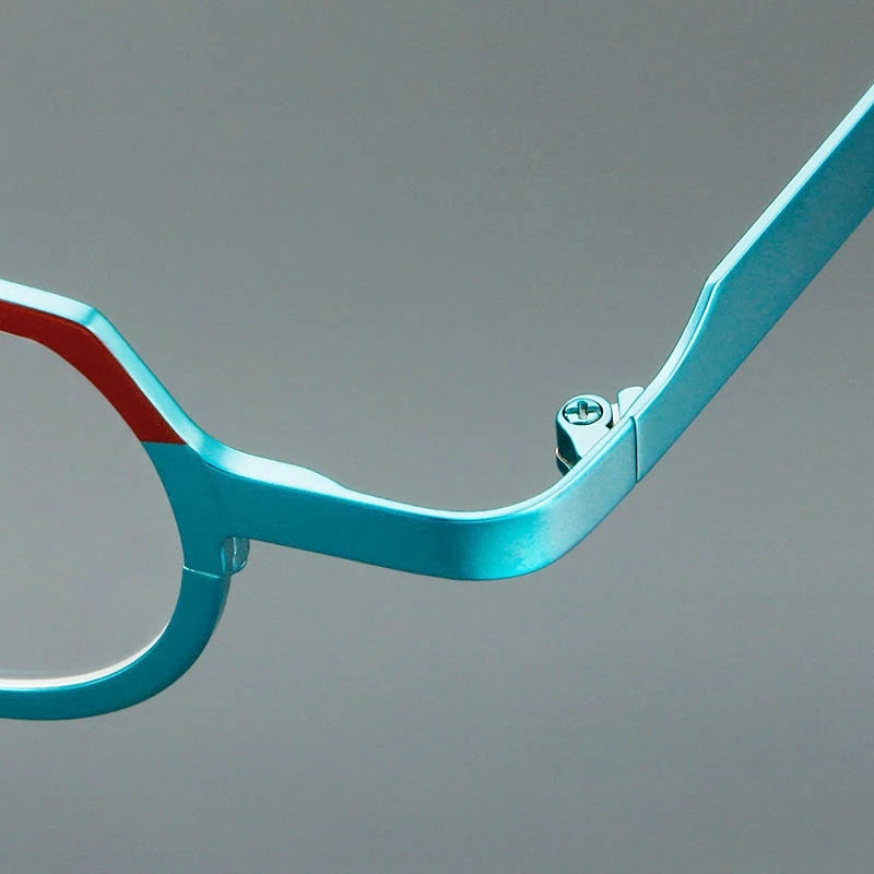 New stylish round glasses frame 7020 retro ultra-light pure titanium glasses frame can be equipped with prescription glasses.