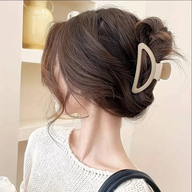 6Pcs Women Fashion Claw Clip Set Headwear Large Hair Claw Multiple Styles Korean For Girls Shark Clips Barrette Hair Accessories