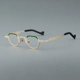 New stylish round glasses frame 7020 retro ultra-light pure titanium glasses frame can be equipped with prescription glasses.