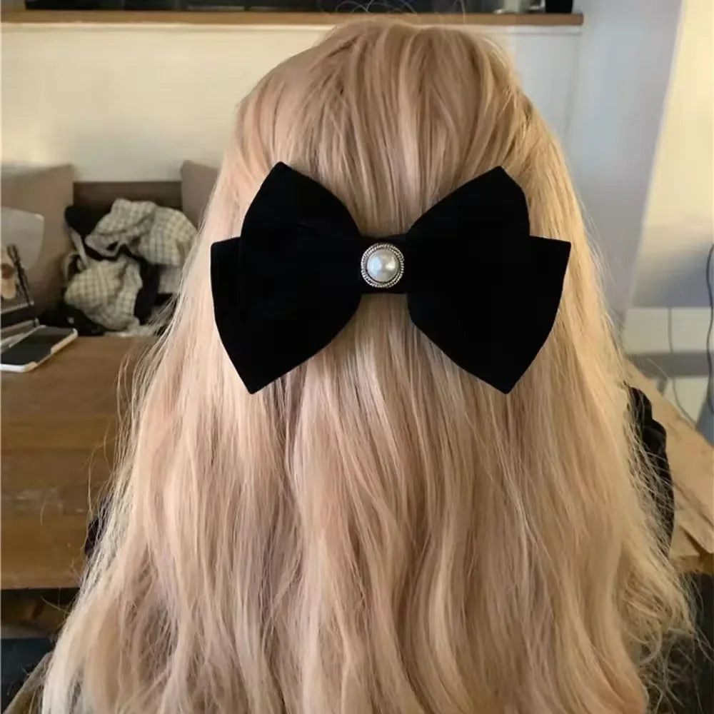 4Pcs/Set Plush Hair Claw Elegant Acrylic Hairpins Faux Fur Hair Clip Barrette Crab Headwear for Women Girls Hair Accessories