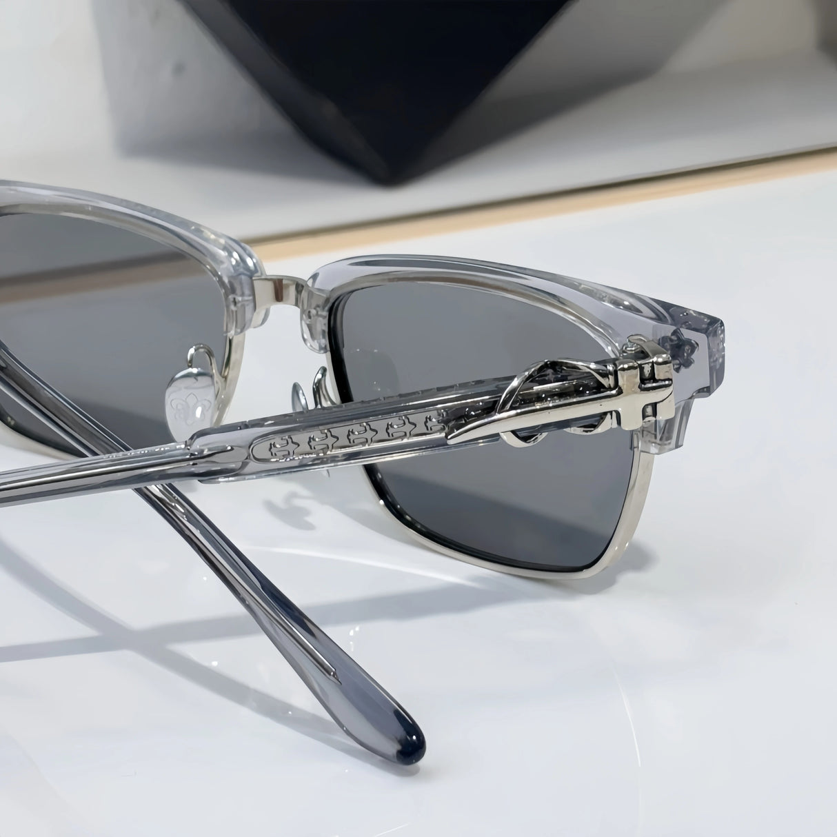 Popular Sunglasses Titanium Acetate Fashion Eyeglasse Frame Men Square Retro High Quality Women Luxury Brand Designer Glasses