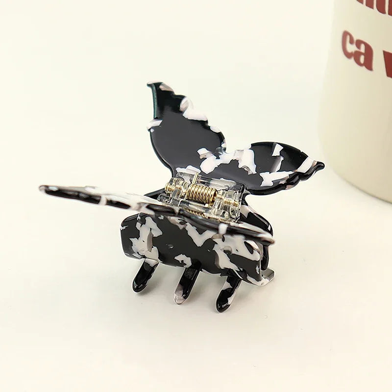Retro Butterfly Hair Clips Back Of The Head Hair Claws Sweet Coiled Hairpin Women Lady Girl Headwear Hair Styling Tools