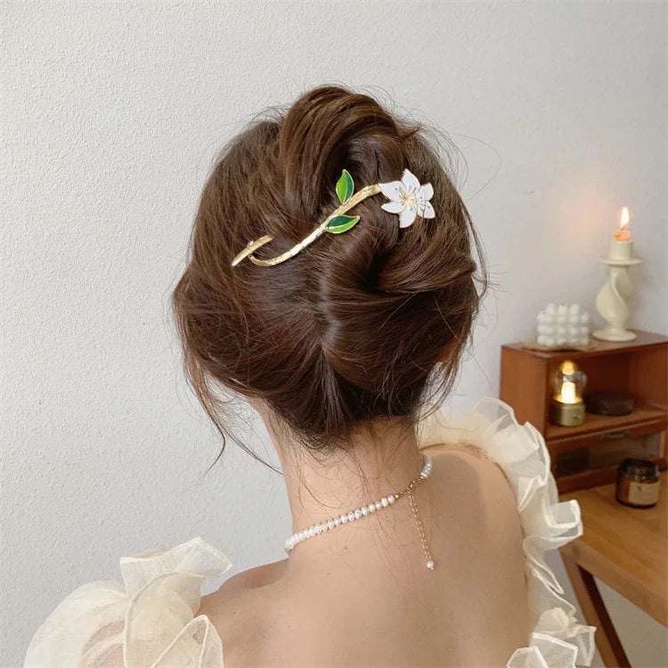 New Women Metal Hair Claw Elegant Gold Flowers Hair Clips Barrette Crab Headband Ponytail Clip Headwear hair accessories tiara