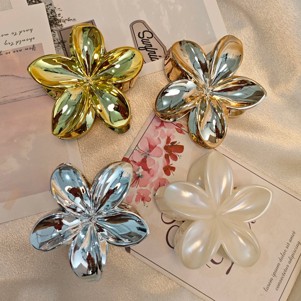 1-4Pcs Fashion Flower Hair Claw Clips for Women Gold Silver Color Large Hairpins Ponytail Shark Clip Headdress Hair Accessories