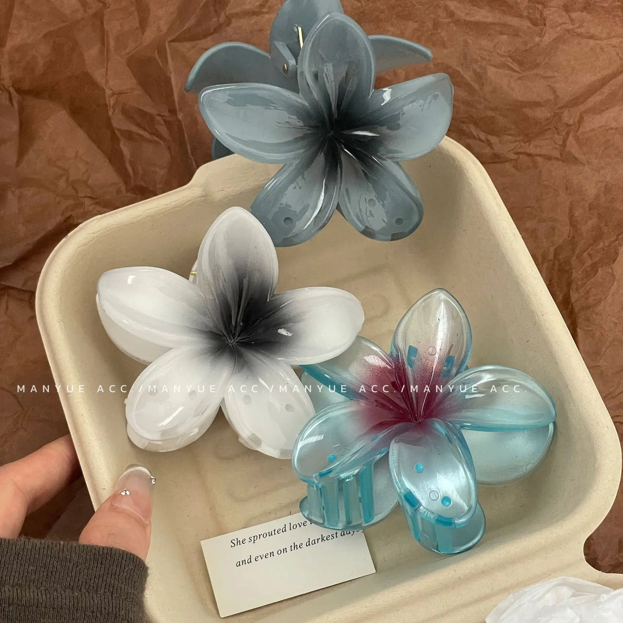 Hawaiian Gradient Hair Clips Flower Hair Claws Big Size Fashion Head wear Hairpin for Women Girls Crab Barrette Hair Accessories