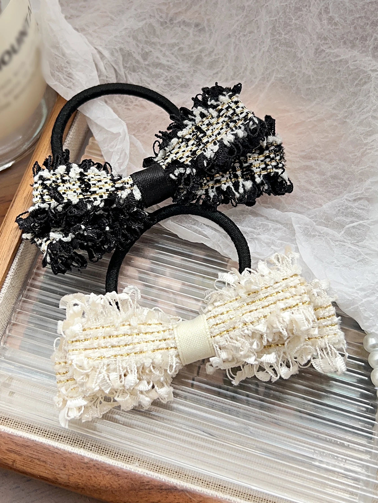 2 Pcs Black White Knitted Hair Bow Scrunchies,Elastics Bands Elegant Hair Ties Scrunchy Bowknot Ponytail Holder for Women Girls