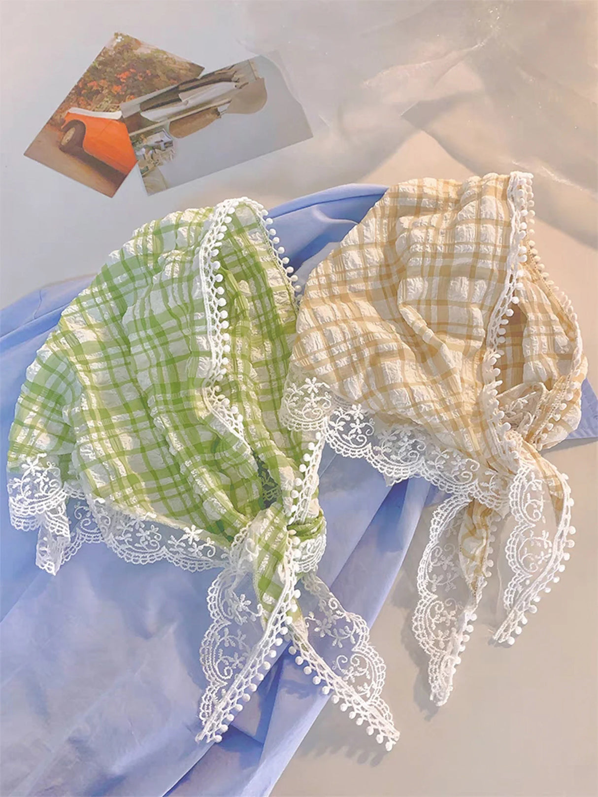 1 Pcs 1950s Retro Lace Scarf Triangle Neck Scarf Embroidered Lace Wrap Hair Wrap,Floral Crochet Hair Bandanas for Women Girls
