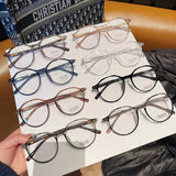 Blue Light Blocking Eyeglasses Frame Fashion Style Round Shape Glass Frames for Men Women TR90 Material Female Glass