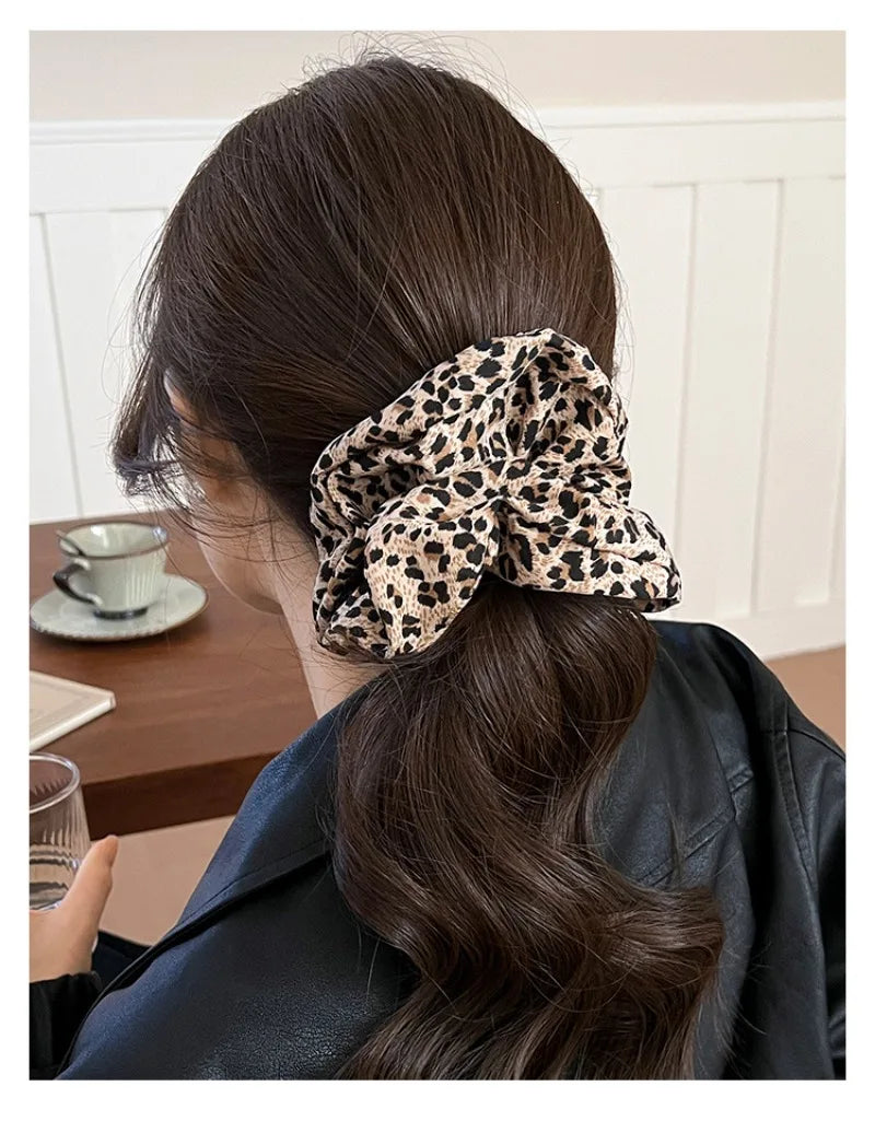 Leopard Print Scrunchies Hair Tie Hairs Rope High Elasticity Elastic Hairs Band Ponytail Holder Elegant Women Hair Accessories